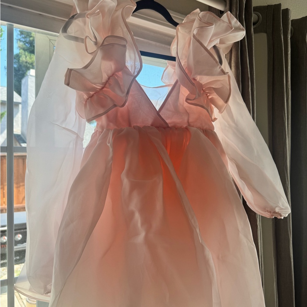 Selkie Sugafrill Mini Dress - Baby Powder Small